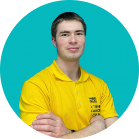 Эрик - КИБЕРшкола программирования для детей, компьютерные курсы для школьников, начинающих и подростков - KIBERone г. Северное Чертаново